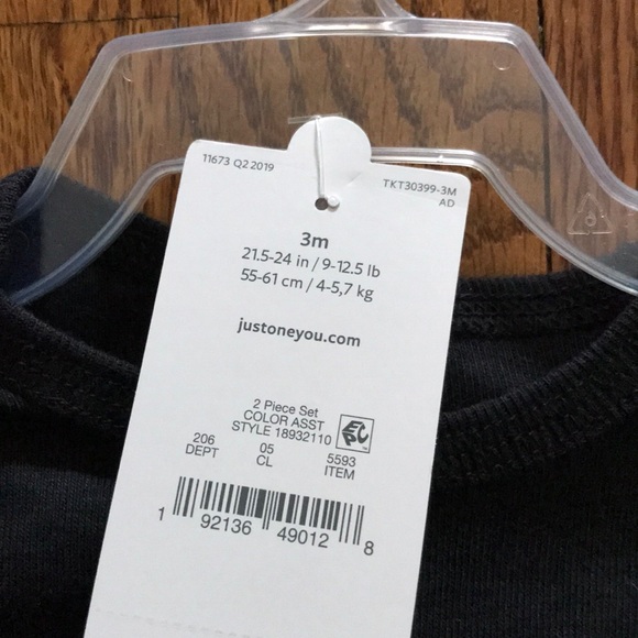 New Hug Your Mummy Halloween Outfit - Picture 3 of 5